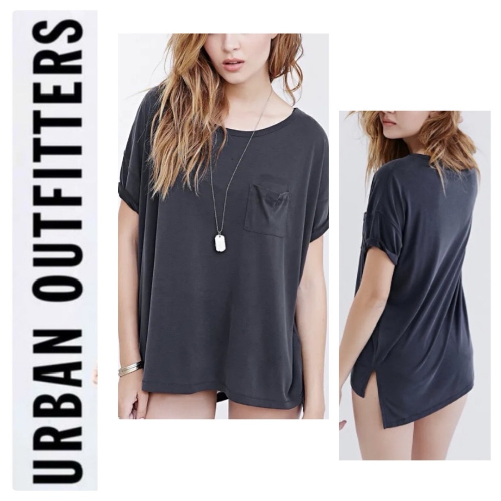 Urban Outfitters Silence + Noise Freya oversized Pocket Tee Size Small Petite